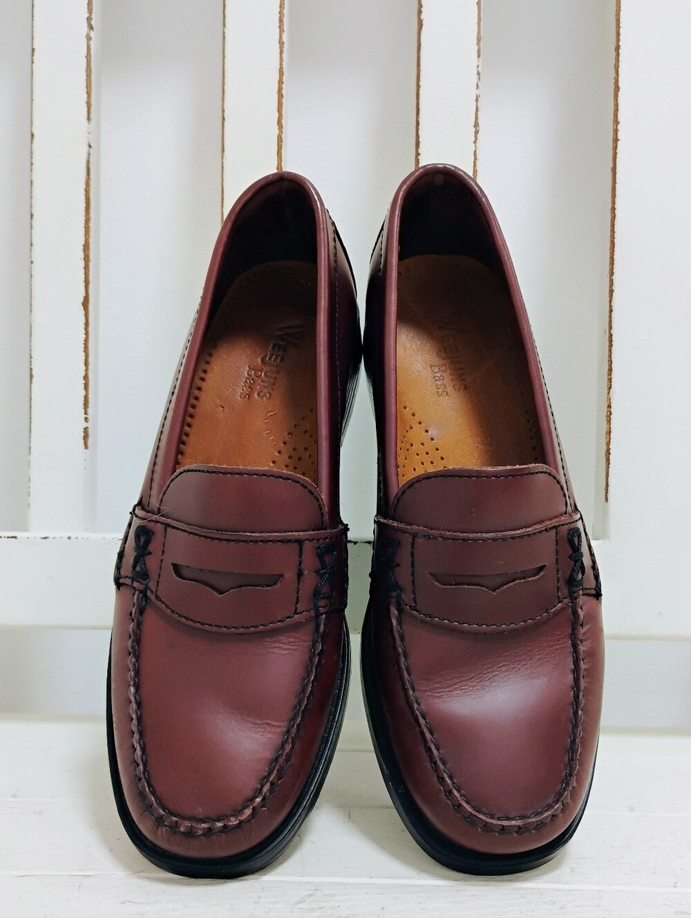 GH Bass Weejuns Leather Loafers Burgundy/ Brown 7 - Picture 3 of 7
